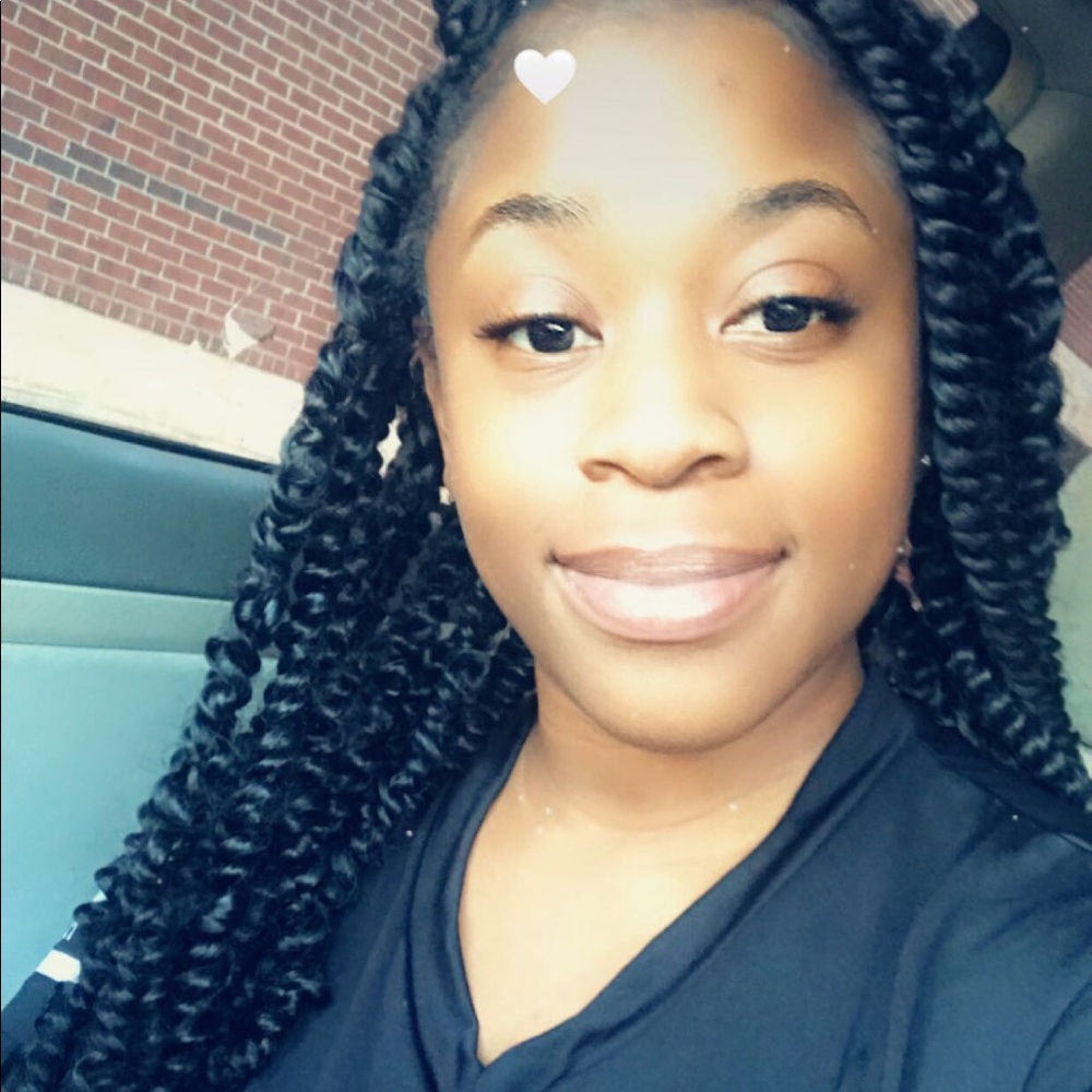 Meet your Posher, Jameese